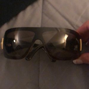 Chanel sunglasses great condition!